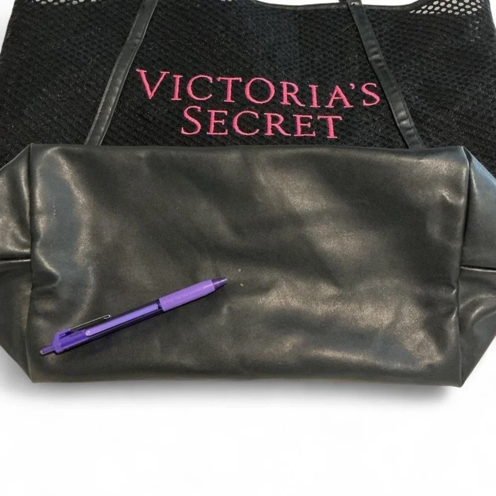 Victoria's Secret Tote Bag Women Large Black Mesh Pink Logo Good Tassel Mesh Bag - Picture 7 of 8